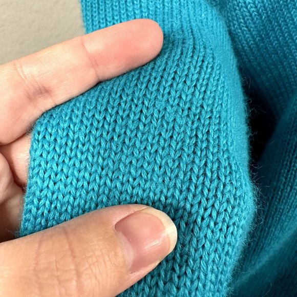 Vintage 80s Art Deco Woman Wool Blend Sweater - Picture 4 of 9